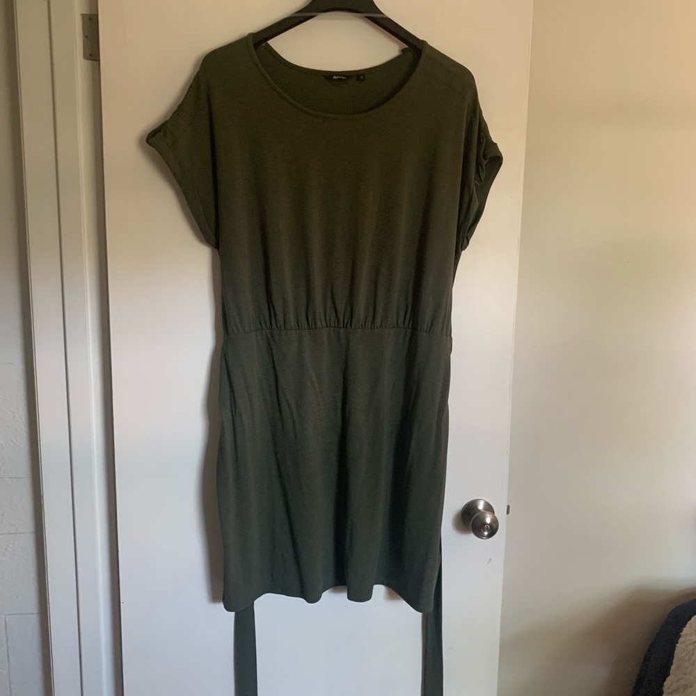 Casual green sundress